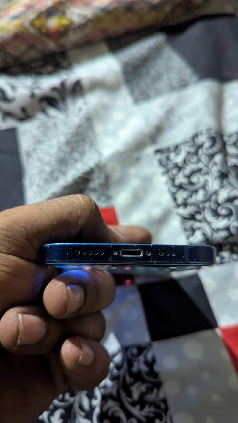 Iphone 12 5