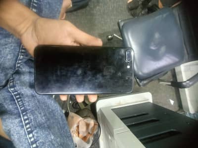 Apple Iphone 7plus 32gb Pta approve set available for sale