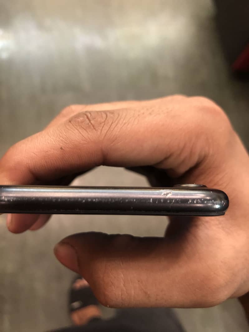 Apple iPhone 7 5