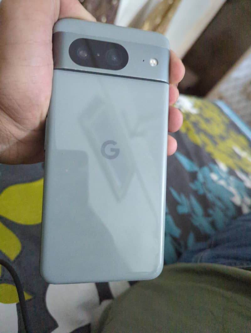 Google Pixel 8 0