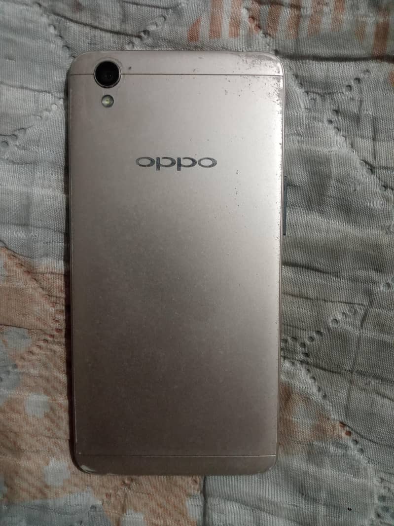 OPPO A37 1