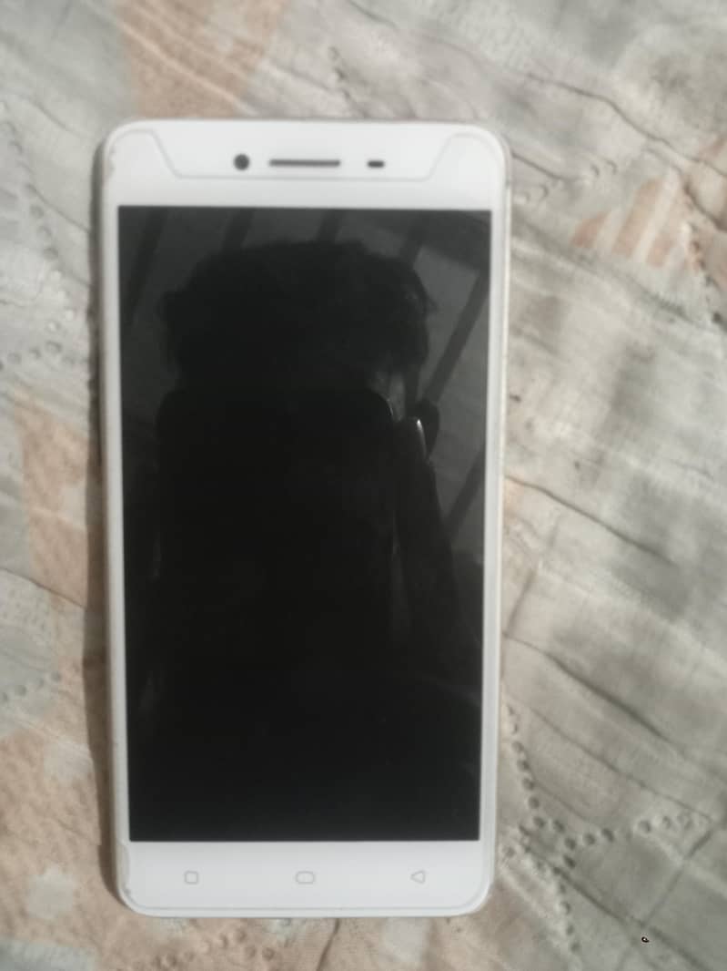 OPPO A37 2