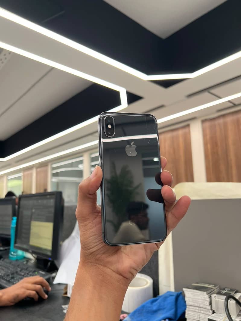 Apple iPhone X 7