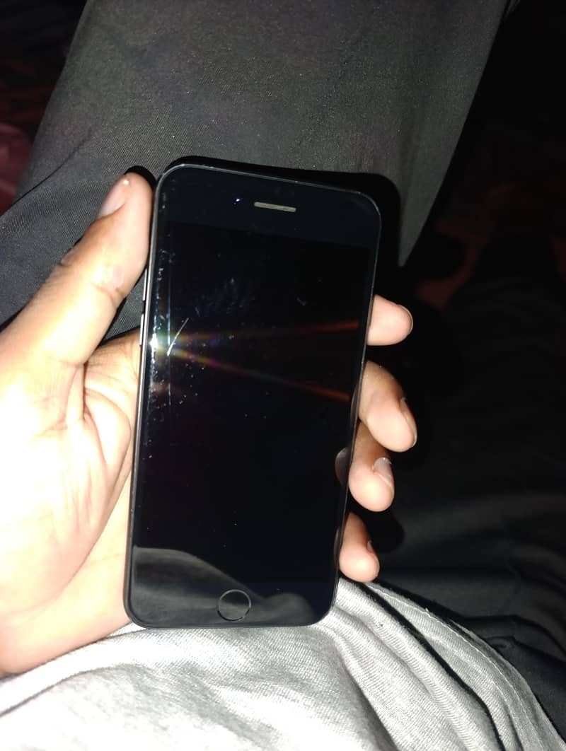 Apple iPhone 7 5