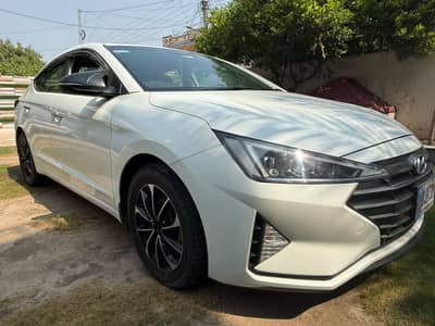 Hyundai Elantra 2021