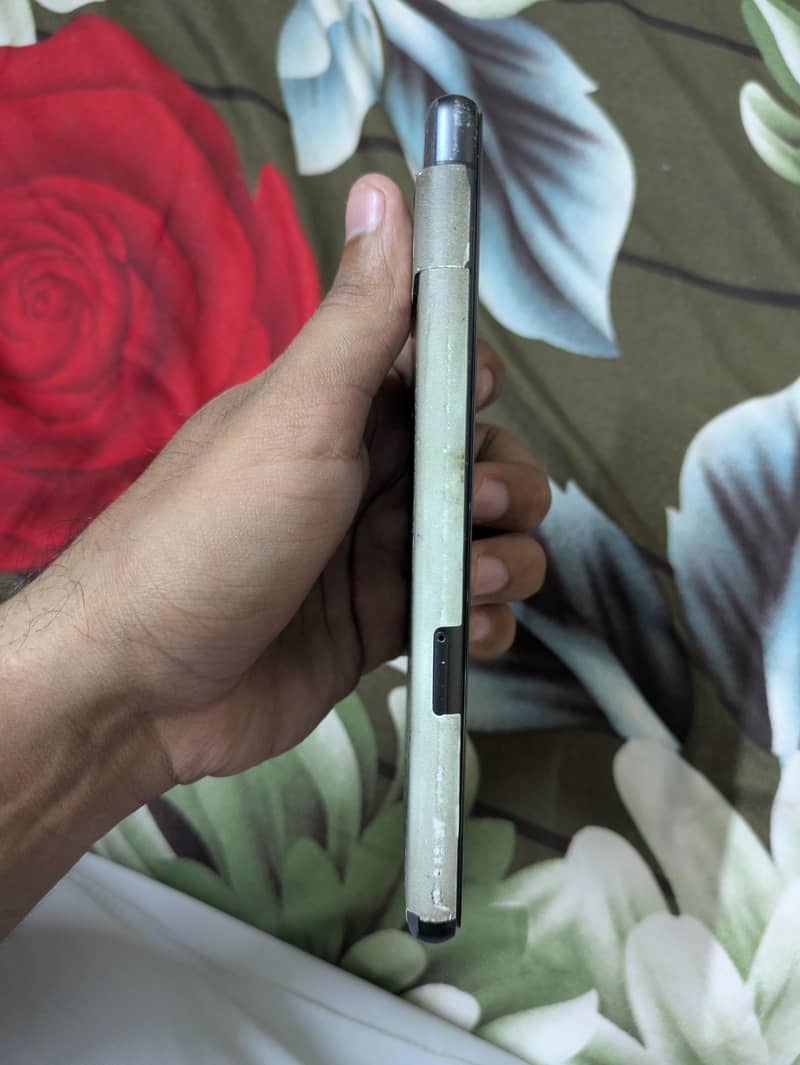 Google Pixel 7a 6