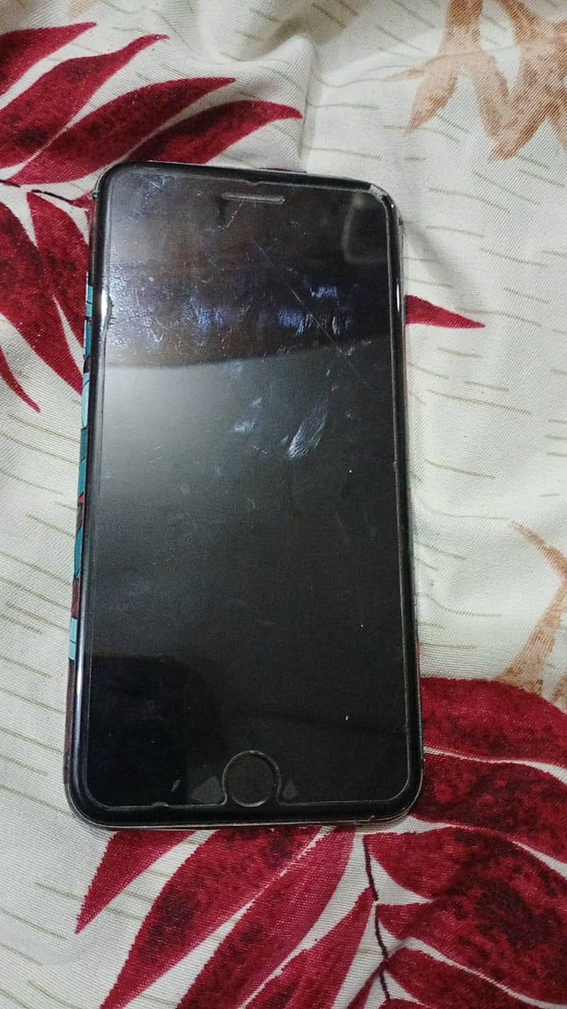 Apple iPhone 8 Plus 2