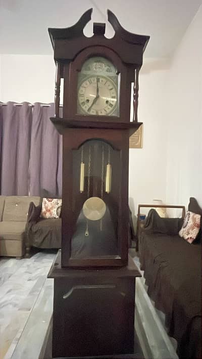Grand father floor pandolum clock