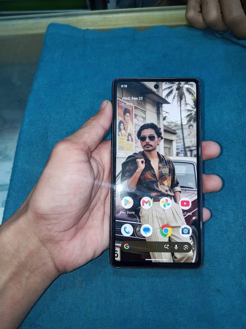 Google Pixel 7a 5
