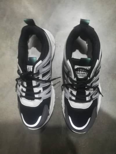 Size 44/8
