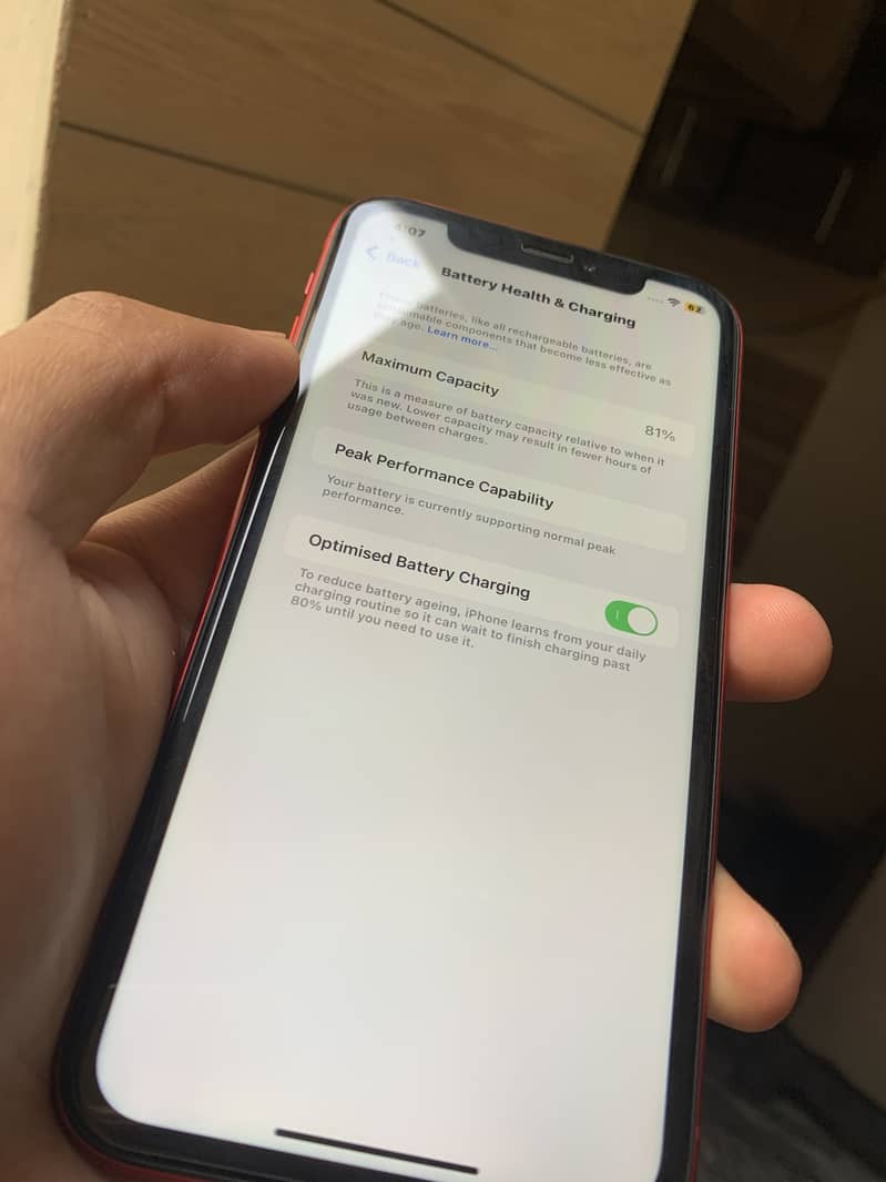 iPhone XR 1