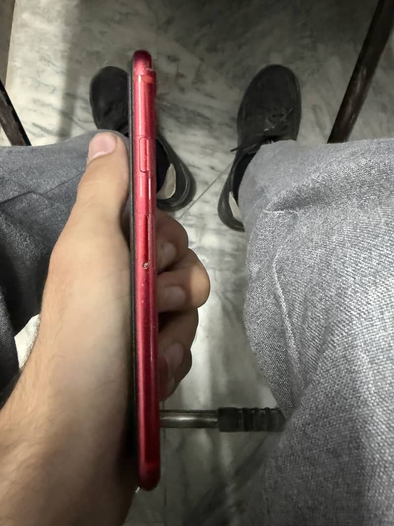 Apple iPhone SE 6