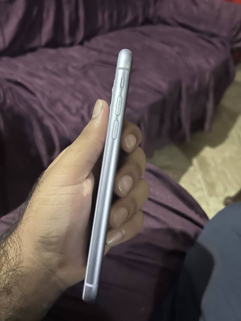 Apple iPhone 11 1