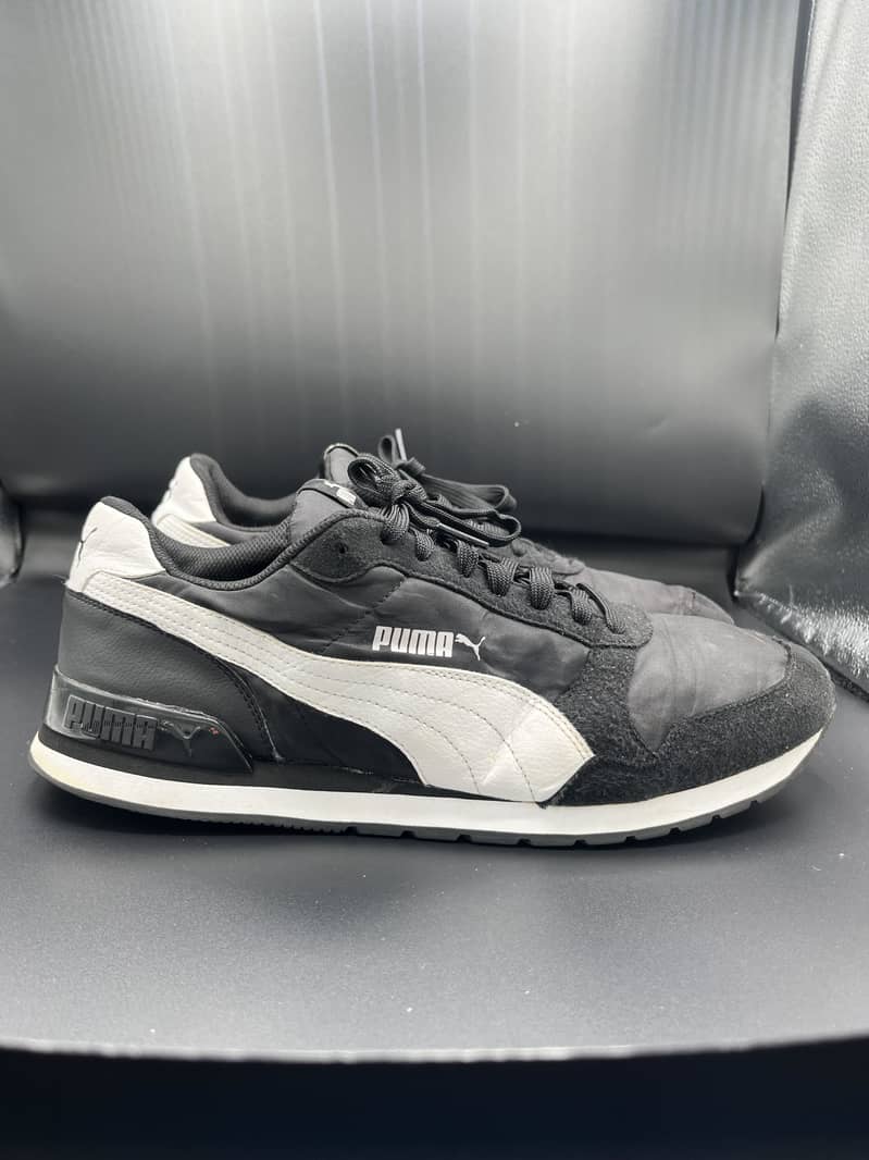 Premium running article 6