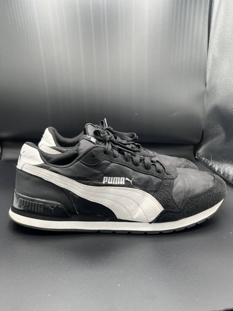 Premium running article 7