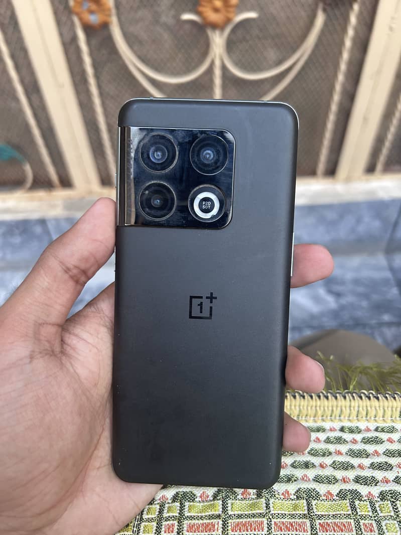 One Plus 10 Pro 0