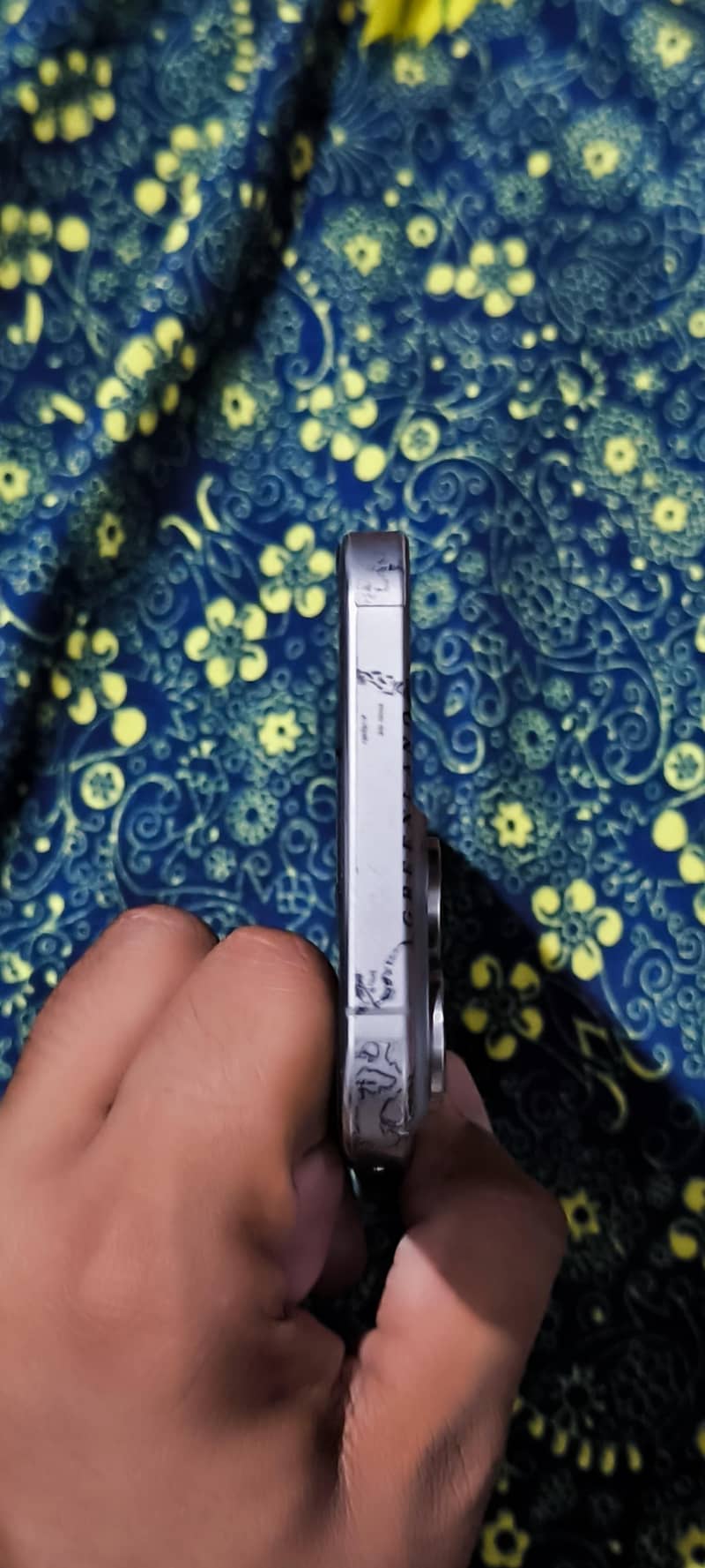 Apple iPhone 15 Pro Max 1