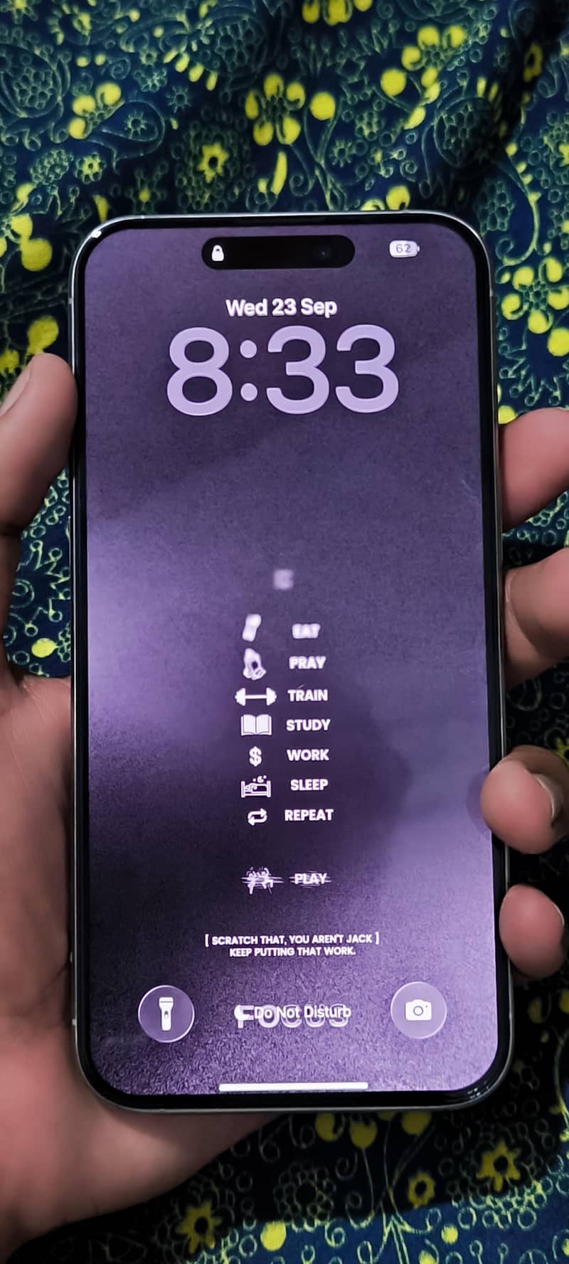 Apple iPhone 15 Pro Max 2