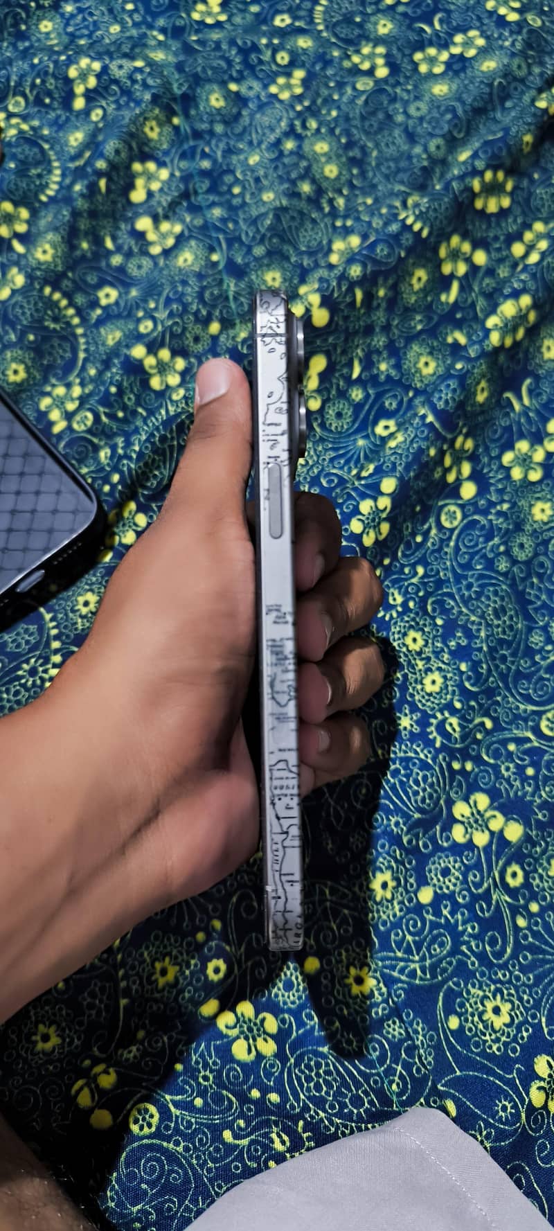 Apple iPhone 15 Pro Max 6