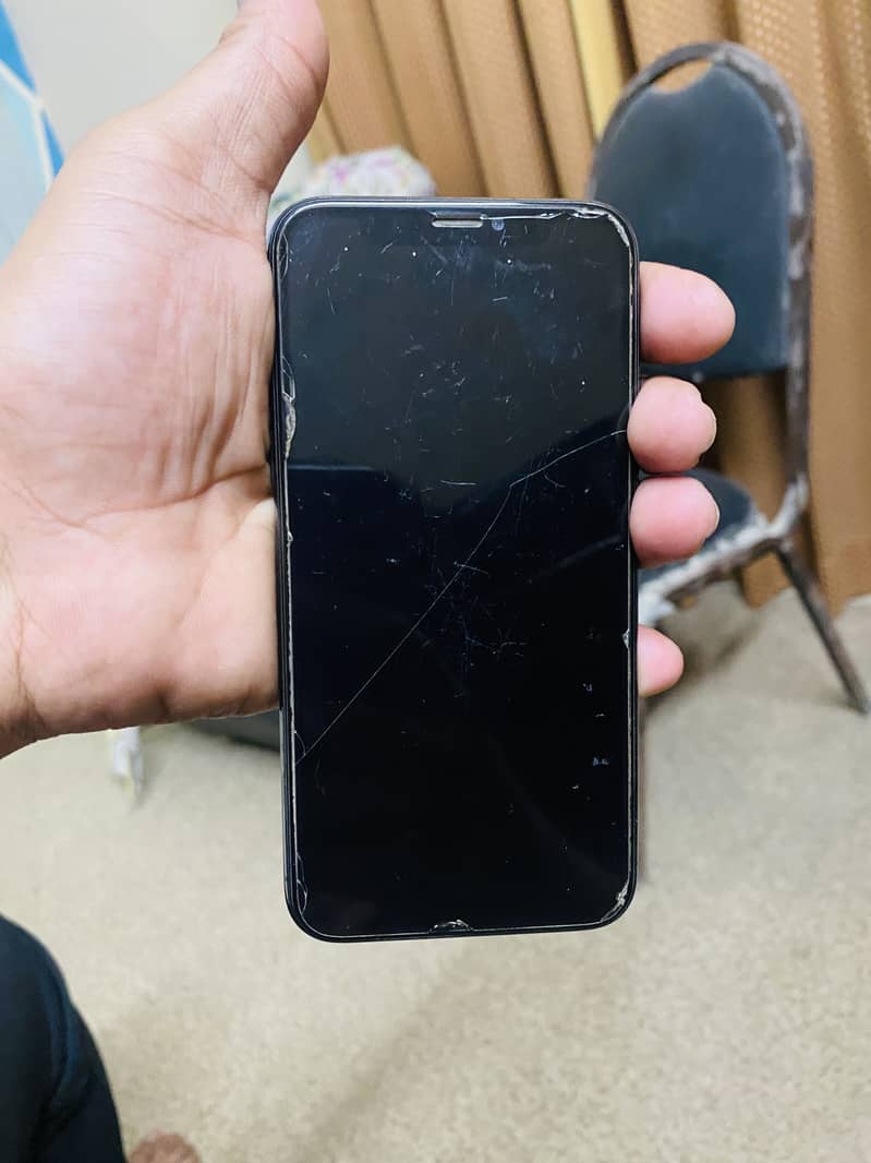 Apple iPhone X 0