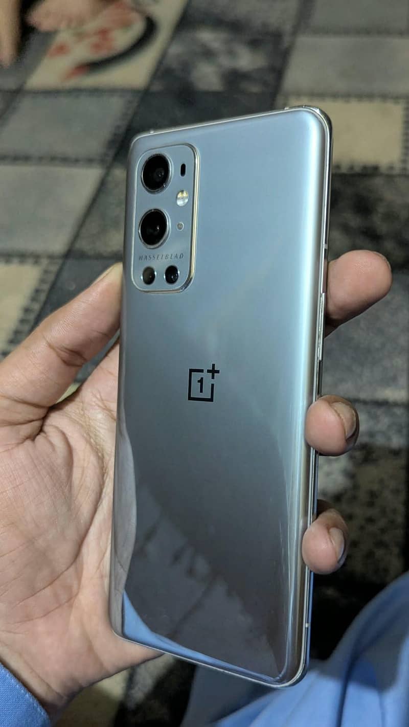 One Plus 9 Pro 0