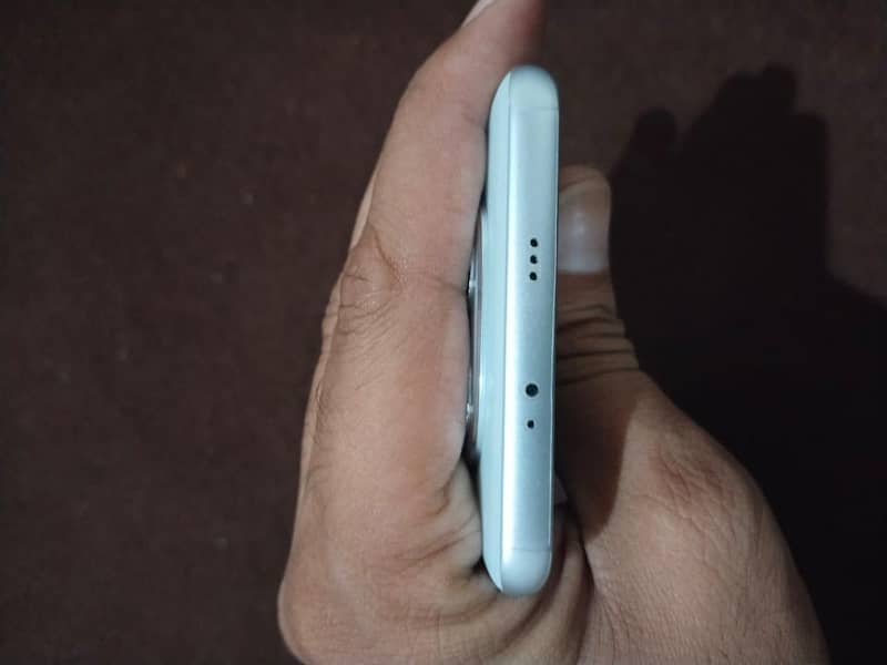 Xiaomi Redmi Note 15 4