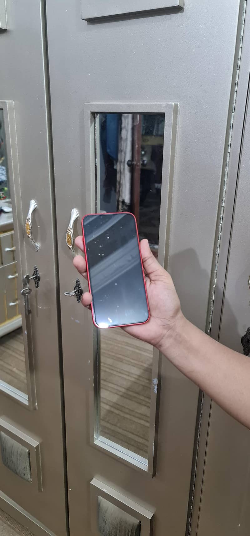 Apple iPhone 13 5