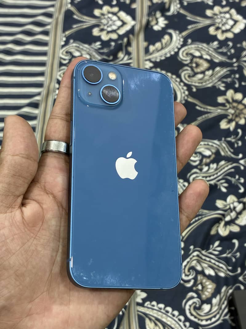 Apple iPhone 13 2