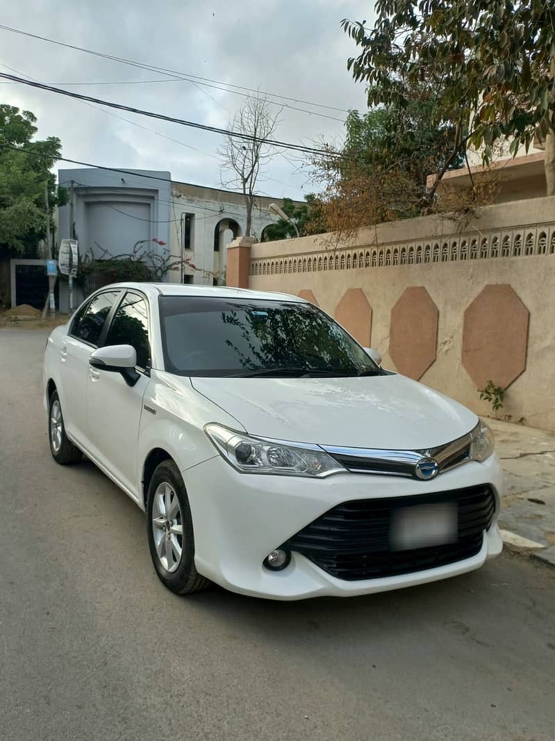 Toyota Corolla Axio 2017 8