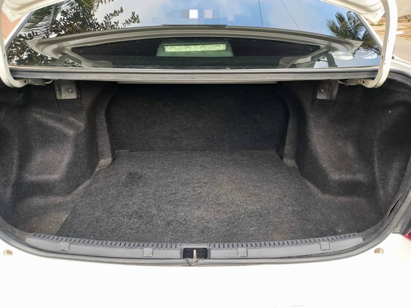 Toyota Corolla Axio 2017 13