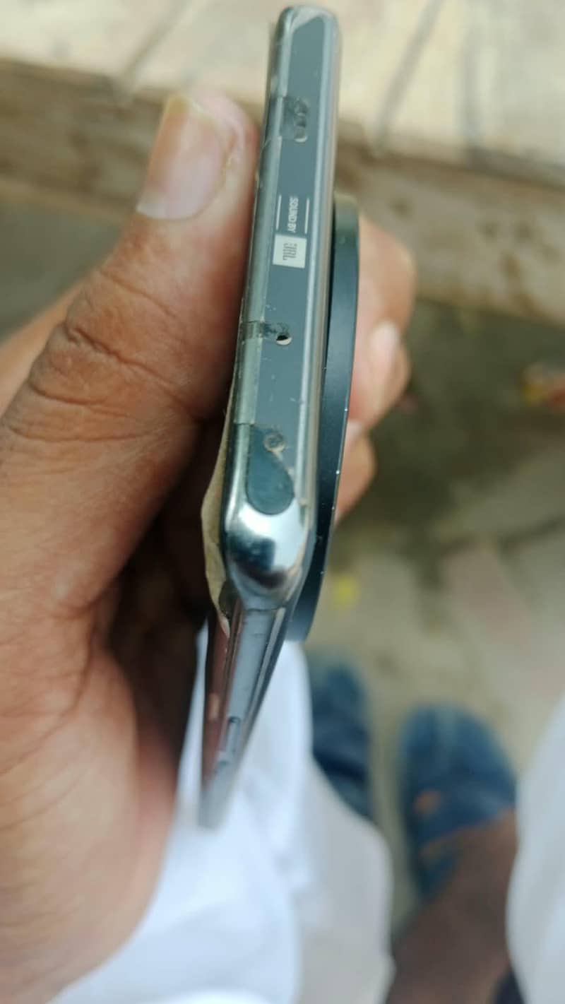 Infinix Zero 40 5