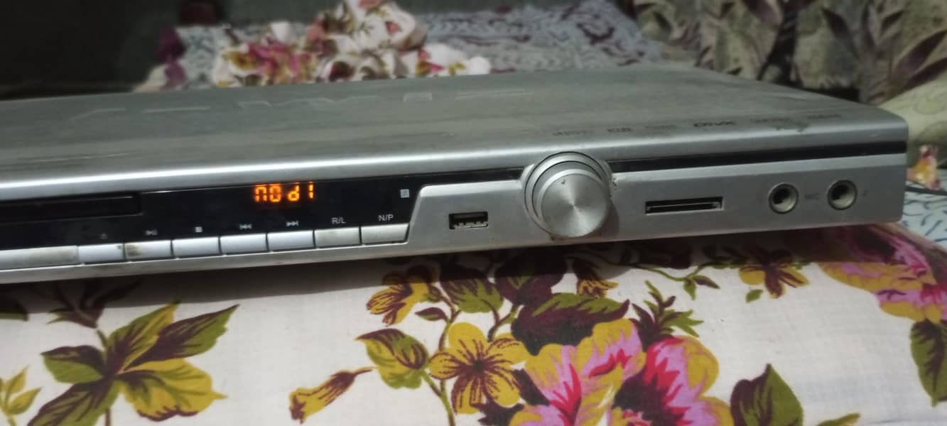 DVD player 1