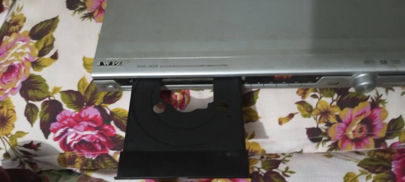DVD player 2
