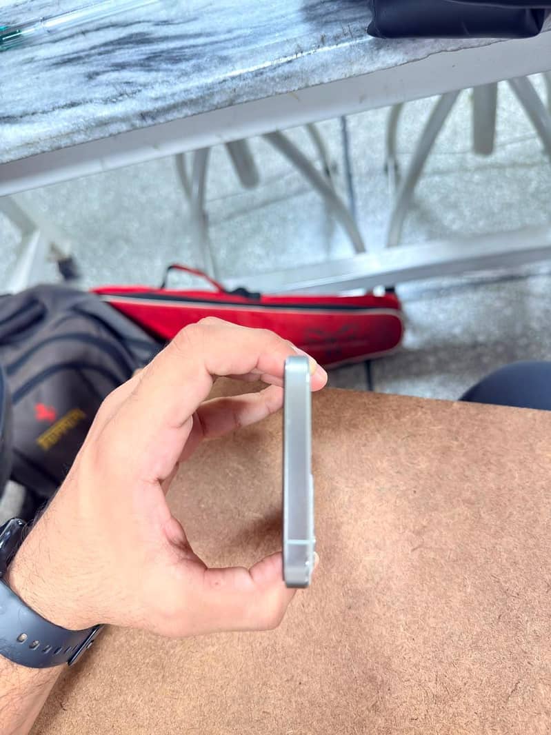 Apple iPhone 12 Pro 2