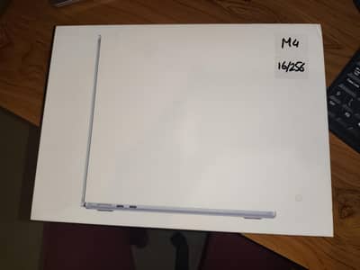 MacBook Air M4 13-inch