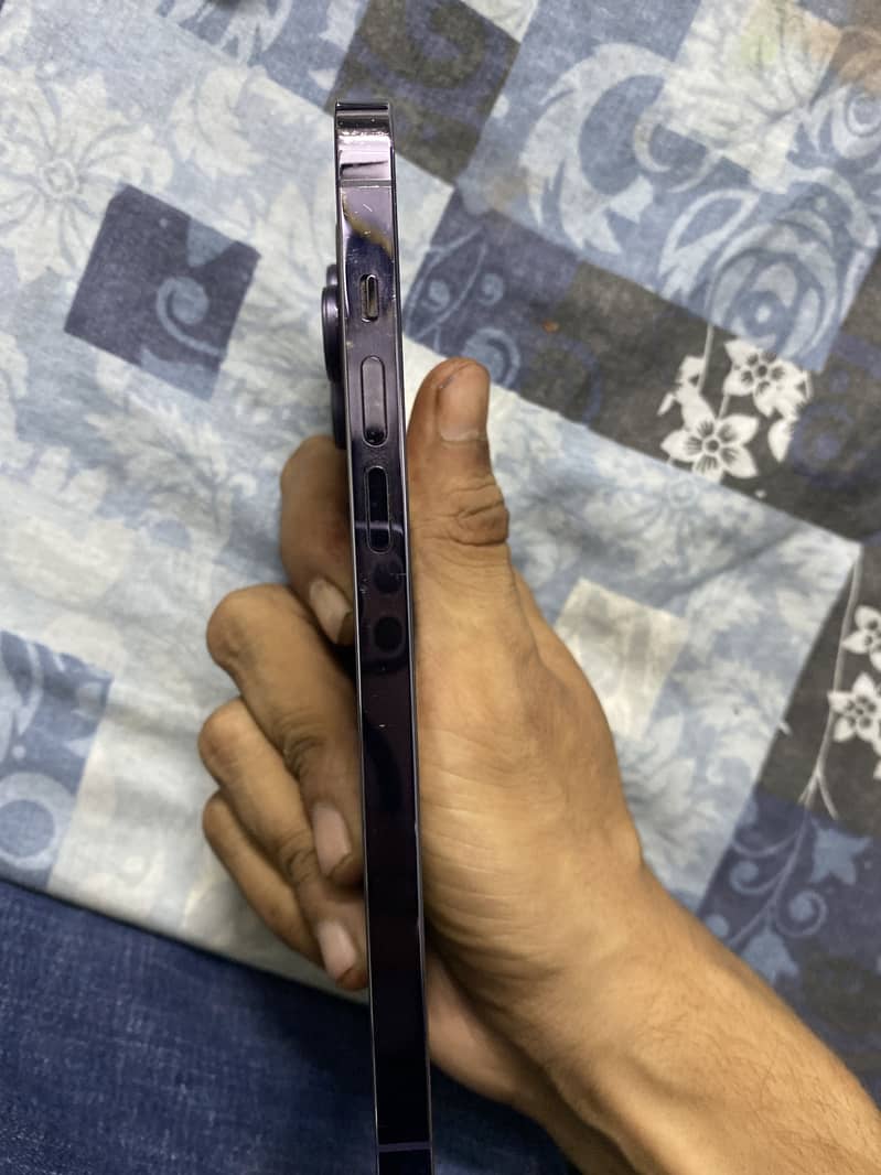 Apple iPhone 14 Pro Max 2
