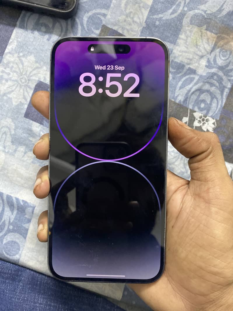 Apple iPhone 14 Pro Max 3