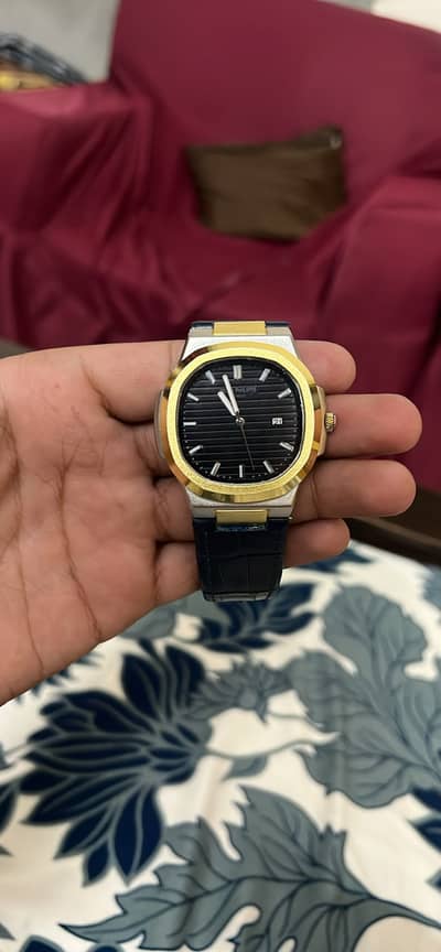Exclusive watch available in reasonable price