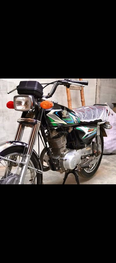honda CG-125 MODEL 2023 GENIOUN