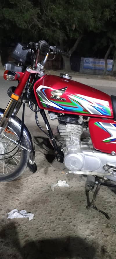 Honda CG 125 2023 Karachi num 0/3/1/6/1/1/1/6/6/1/5