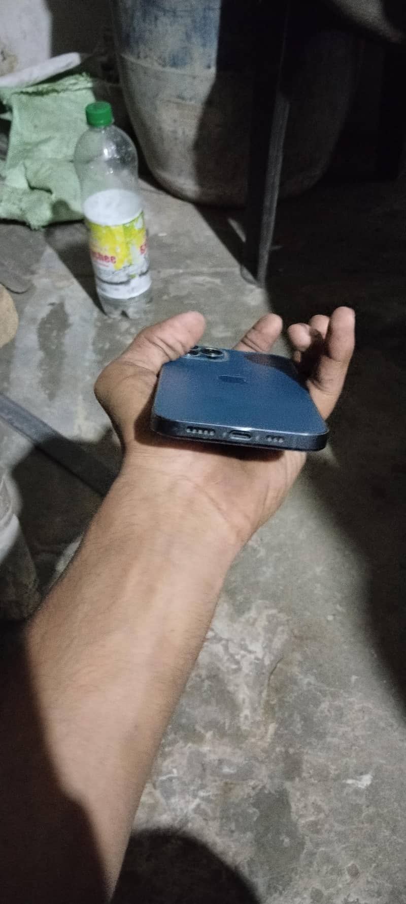 Apple iPhone 12 Pro 4