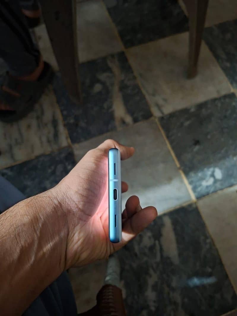 Google Pixel 7a 1
