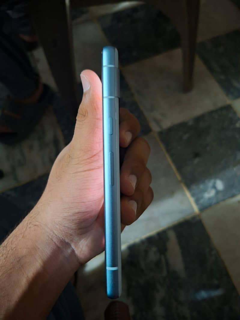 Google Pixel 7a 2