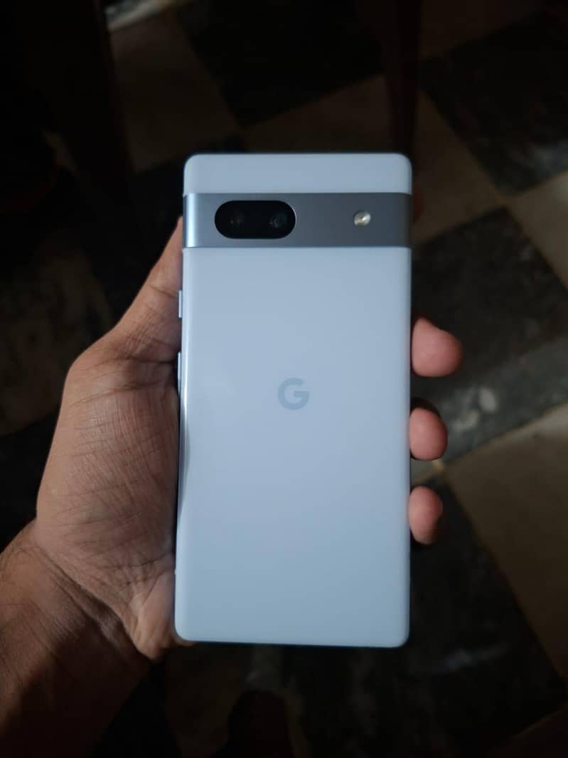 Google Pixel 7a 4