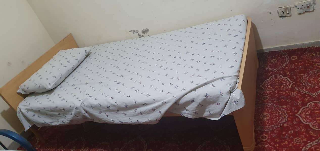 2 beds 2