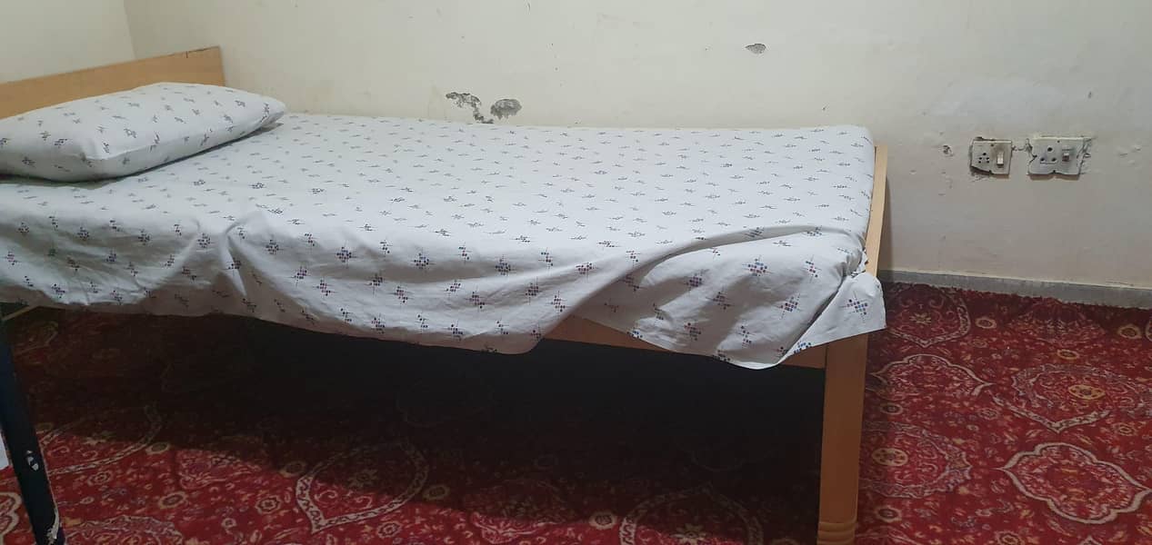 2 beds 3