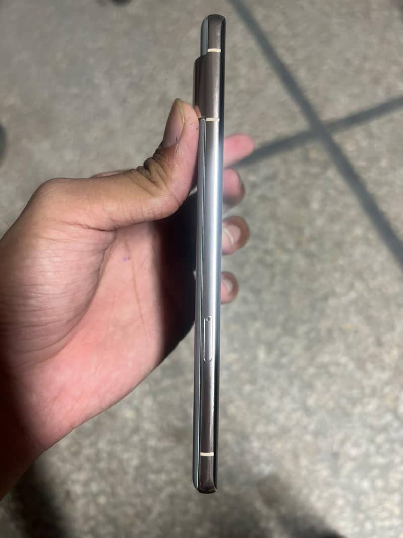 Used Google pixel 7 pro 2