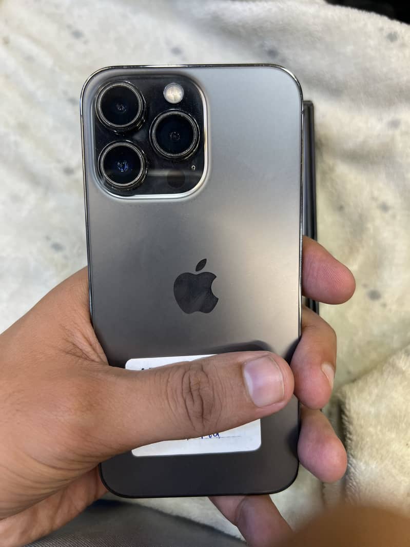 Apple iPhone 13 Pro 0