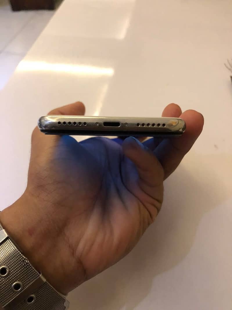 Apple iPhone X 2
