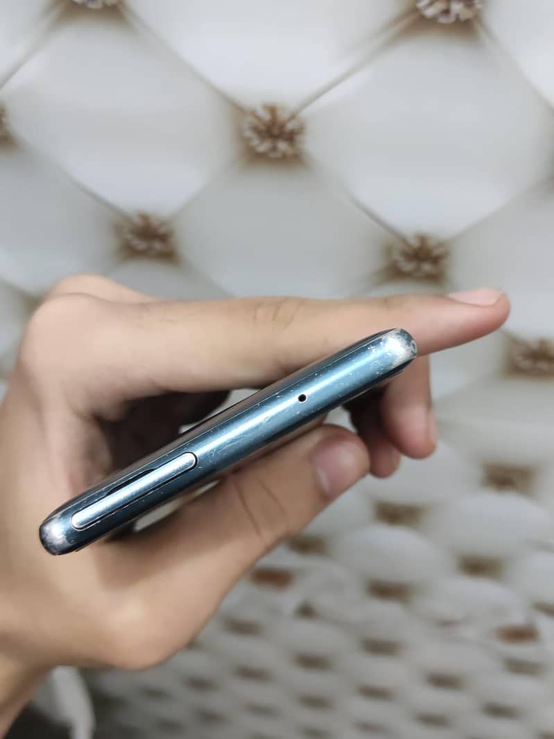Sony XZ2 2